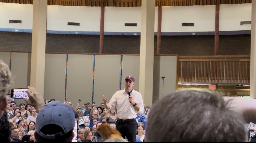 Beto ORourke speaks at the Denton Civic Center on Sept 7.
